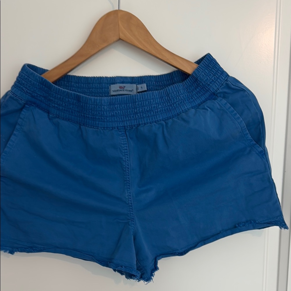 Vineyard Vines Blue pull on Shorts with Elastic Waistband